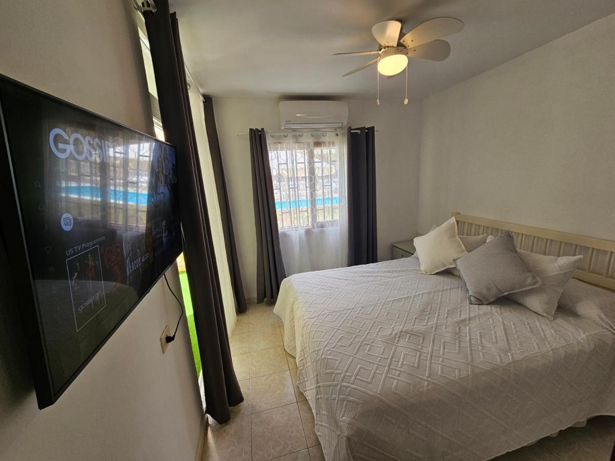 Fayser 108 Beachfront With Direct Pool Access From Terrace Arona  Eksteriør bilde