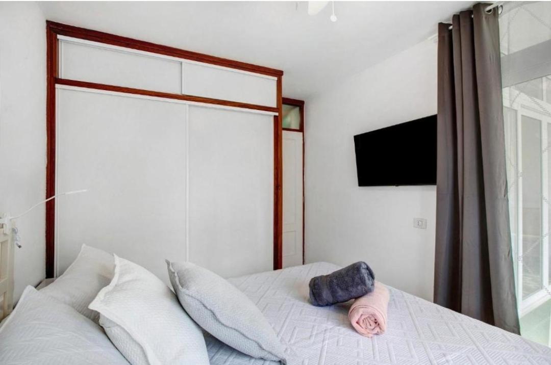 Fayser 108 Beachfront With Direct Pool Access From Terrace Arona  Eksteriør bilde